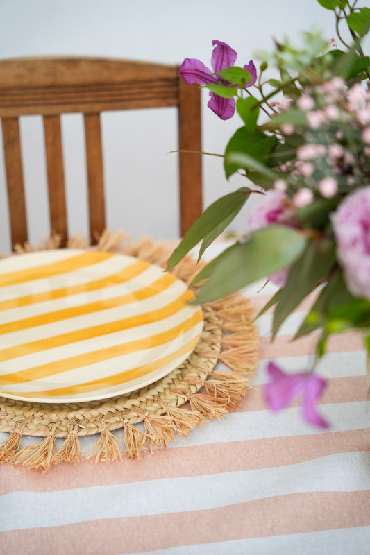 Set de table rond en palme – finition franges en raphia