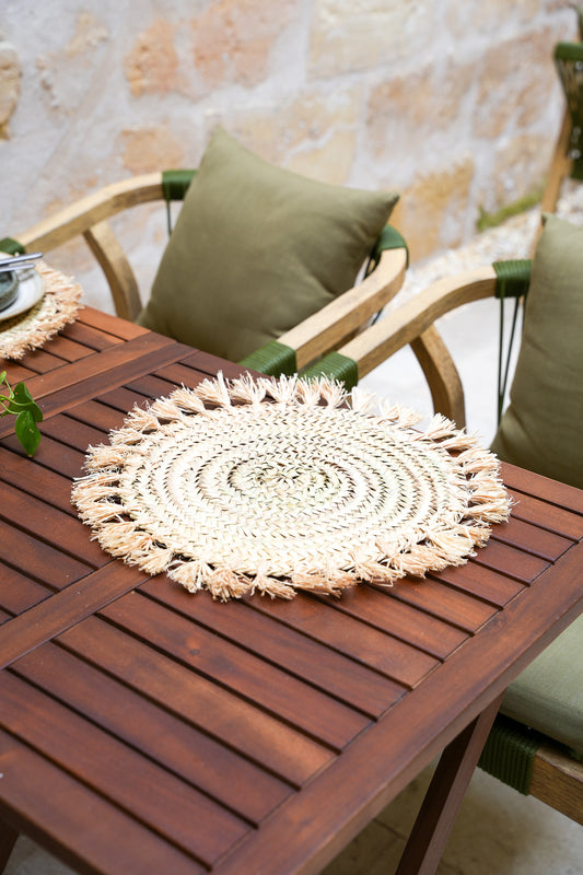 Set de table rond en palme – finition franges en raphia