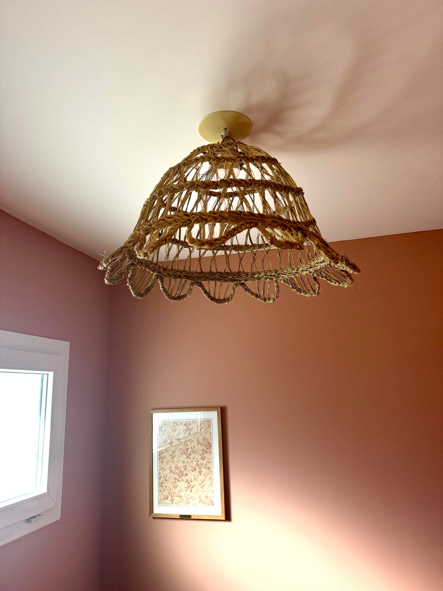 Suspension abat-jour ajourée en fibre naturelle